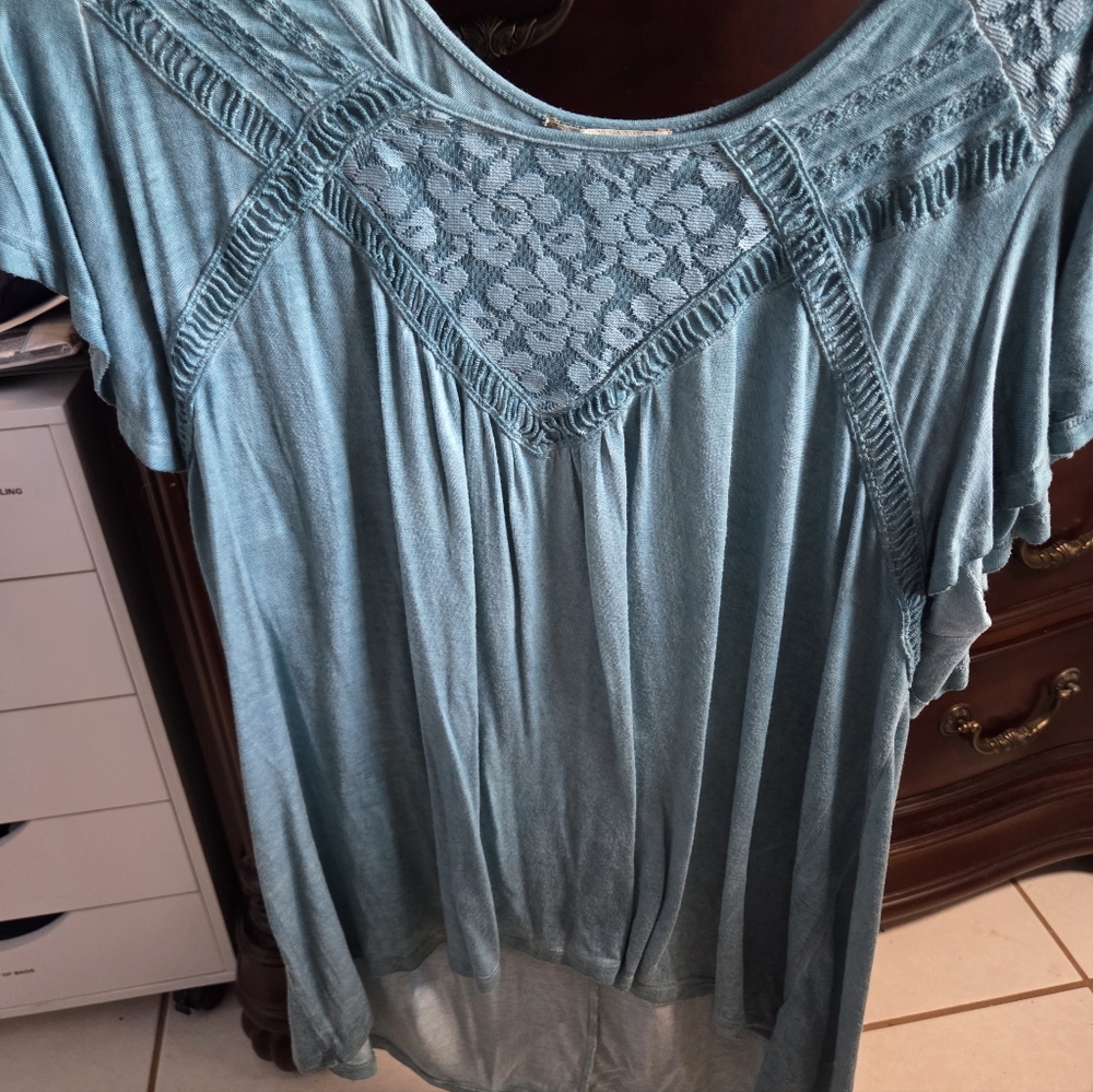 Live and Let Live Lace Accent Top - Teal